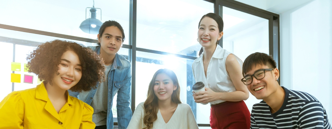 与全球最佳雇主 771771威尼斯cm光电<br>
一起探索未来职涯可能